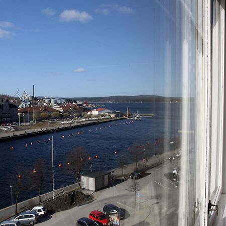 First Hotel Stadt แฮร์เนอซันด์ ภายนอก รูปภาพ