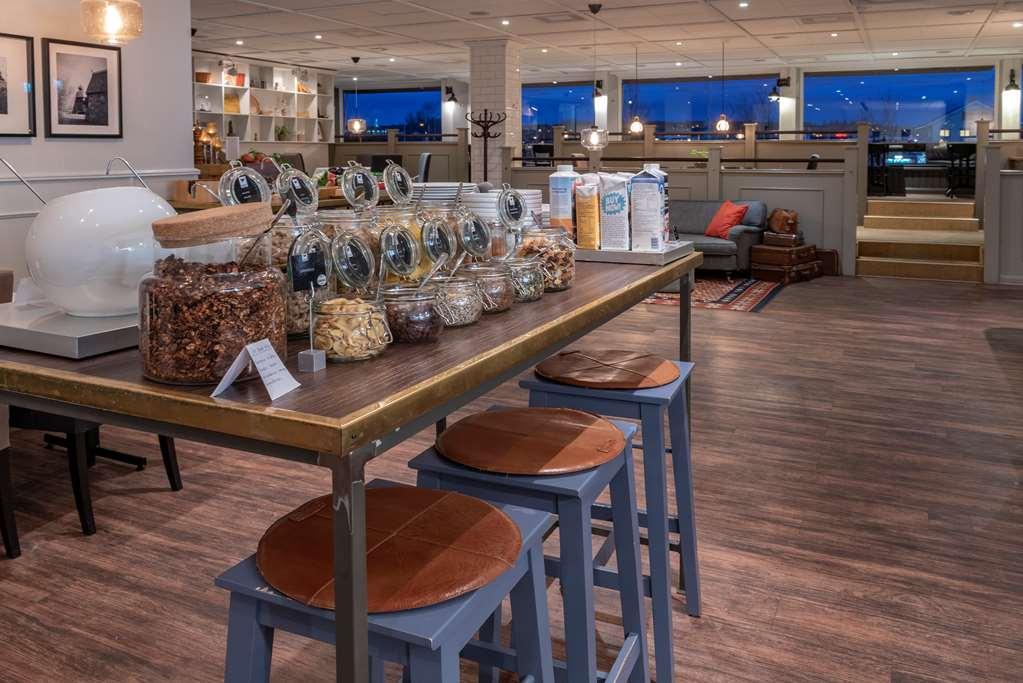 First Hotel Stadt แฮร์เนอซันด์ ร้านอาหาร รูปภาพ