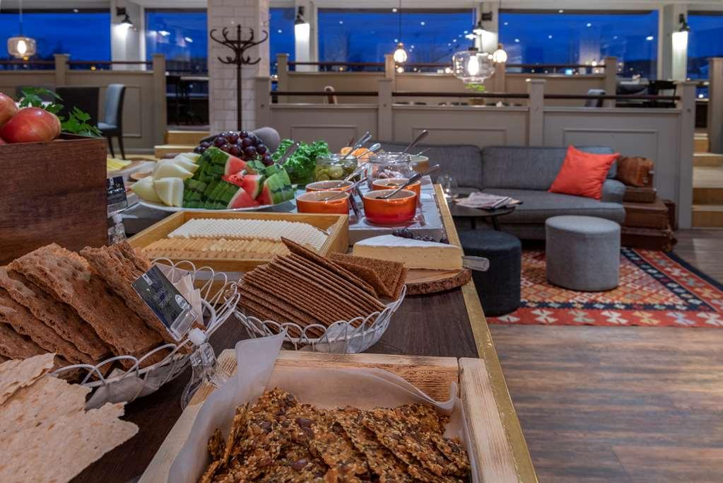 First Hotel Stadt แฮร์เนอซันด์ ร้านอาหาร รูปภาพ
