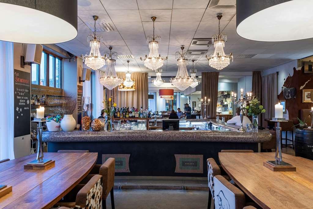 First Hotel Stadt แฮร์เนอซันด์ ร้านอาหาร รูปภาพ